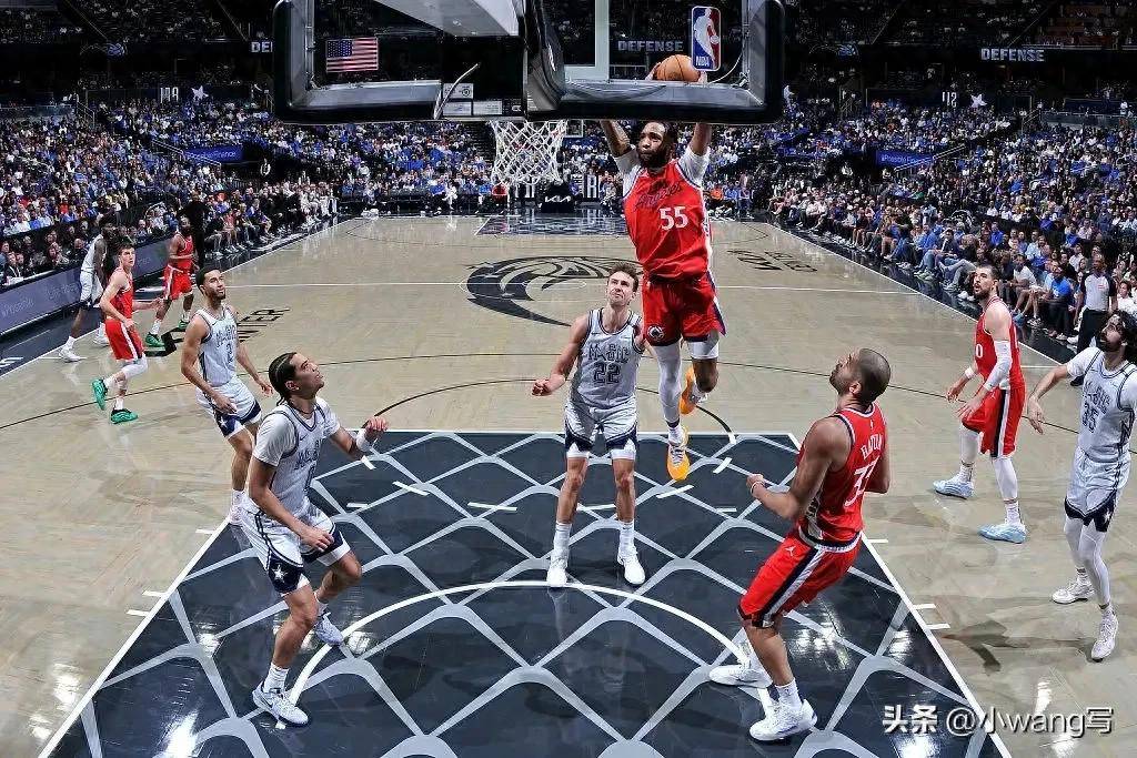 包含魔术击败黄蜂维奇主教练提前发布感情宣言的词条